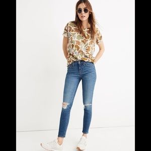Madewell 9"‎ High-Rise Skinny Crop Jeans in Delmar Wash: Eco Edition